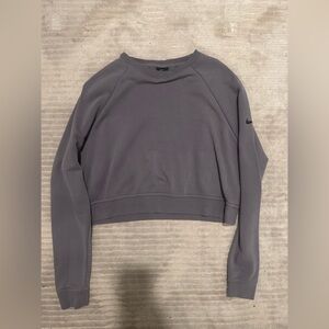 Nike Dri-FIT Heather Gray Top Size Small